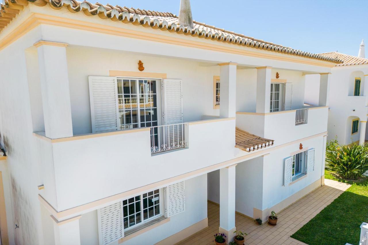לאגוּ‏ש Q - Casa Do Topo Guesthouse מראה חיצוני תמונה