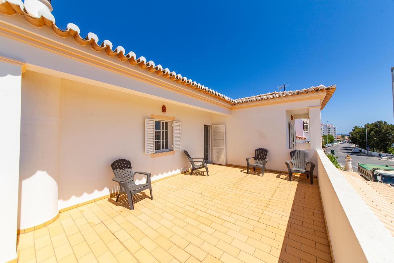 לאגוּ‏ש Q - Casa Do Topo Guesthouse מראה חיצוני תמונה