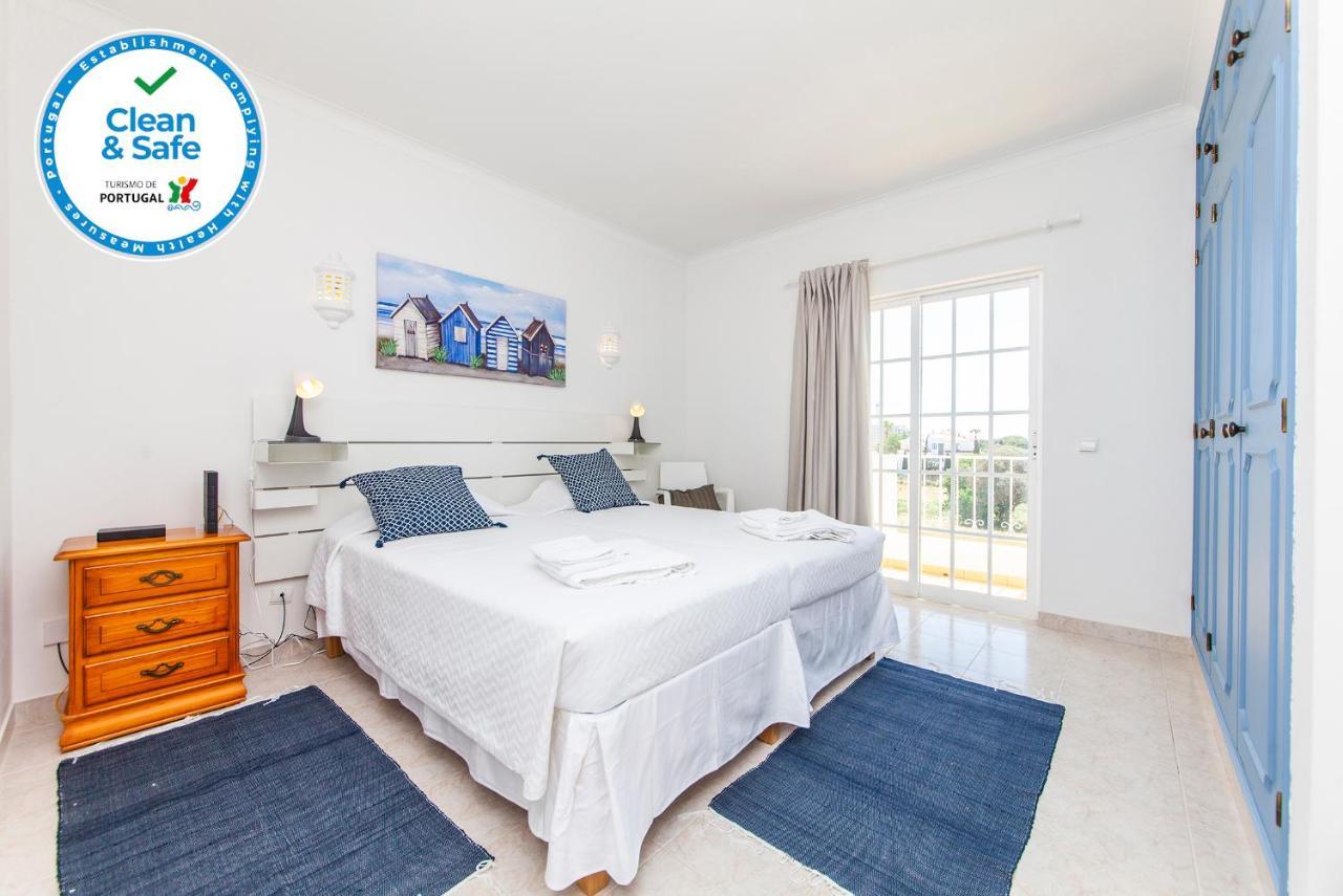 לאגוּ‏ש Q - Casa Do Topo Guesthouse חדר תמונה