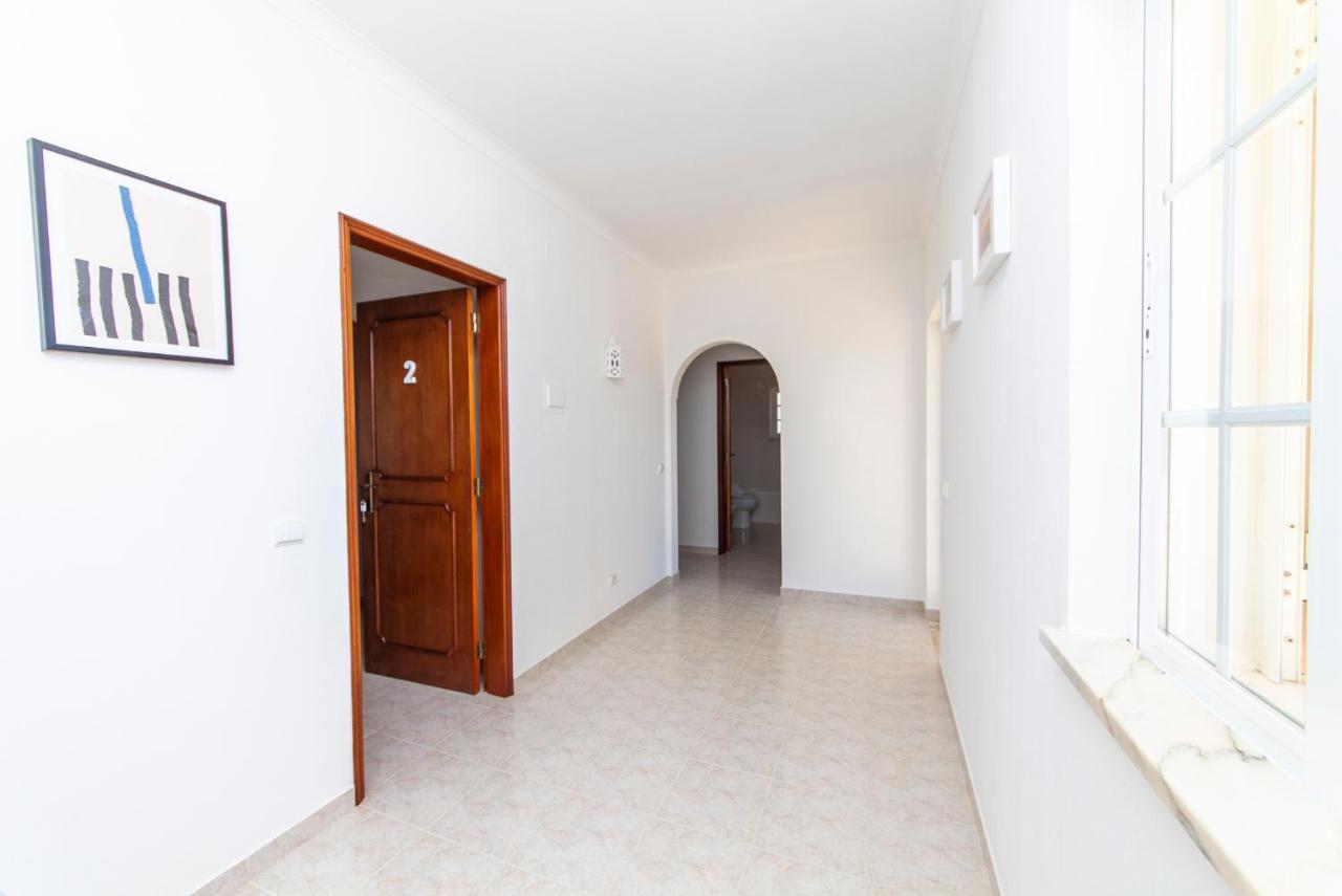 לאגוּ‏ש Q - Casa Do Topo Guesthouse מראה חיצוני תמונה