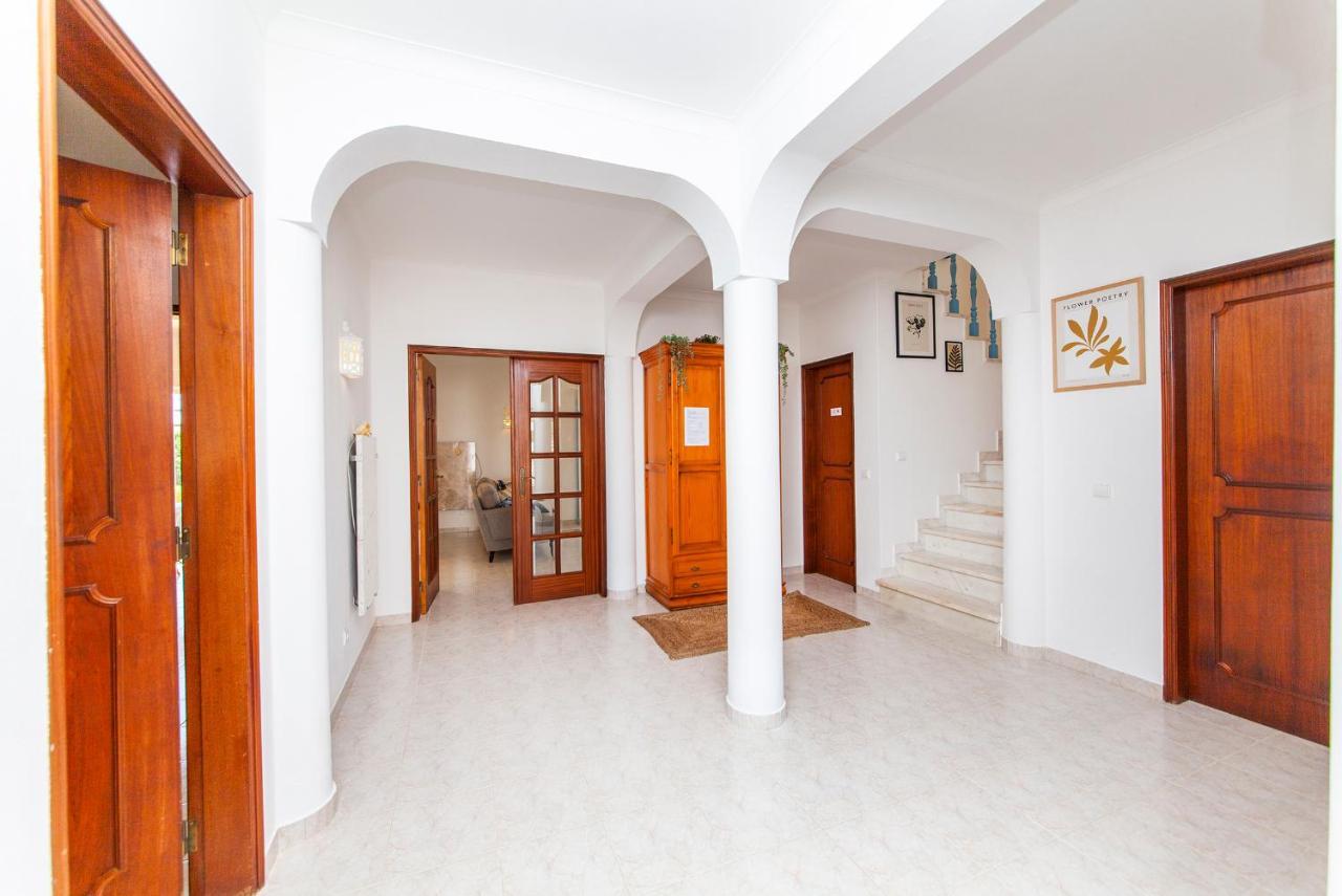 לאגוּ‏ש Q - Casa Do Topo Guesthouse מראה חיצוני תמונה